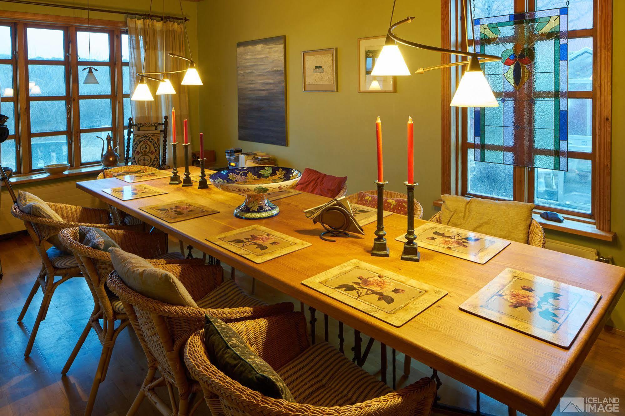 Guesthouse Heba Stokkseyri Bagian luar foto
